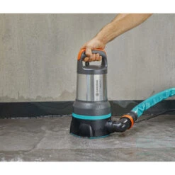 Gardena Dompel/Vuilwaterpomp 19500 Aquasensor 12 Gardena Dompel/Vuilwaterpomp 19500 Aquasensor -Gardena 123 1270